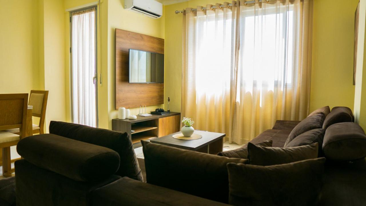 Eka Luxury Apartments Дуррес Екстер'єр фото