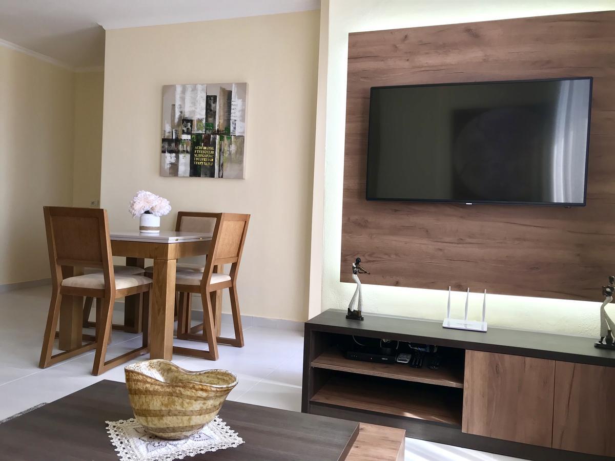 Eka Luxury Apartments Дуррес Екстер'єр фото