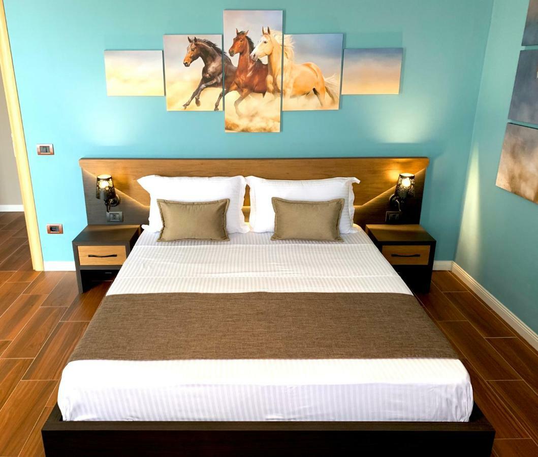 Eka Luxury Apartments Дуррес Екстер'єр фото